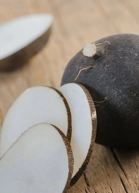 Black Spanish Radish – 250 Seeds